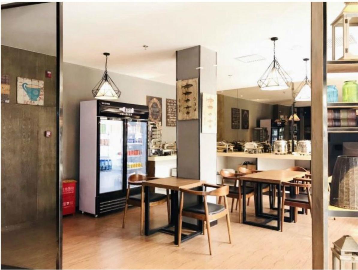 James Joyce Coffetel Beijing Gulou Street, Nanluoguxiang Ngoại thất bức ảnh
